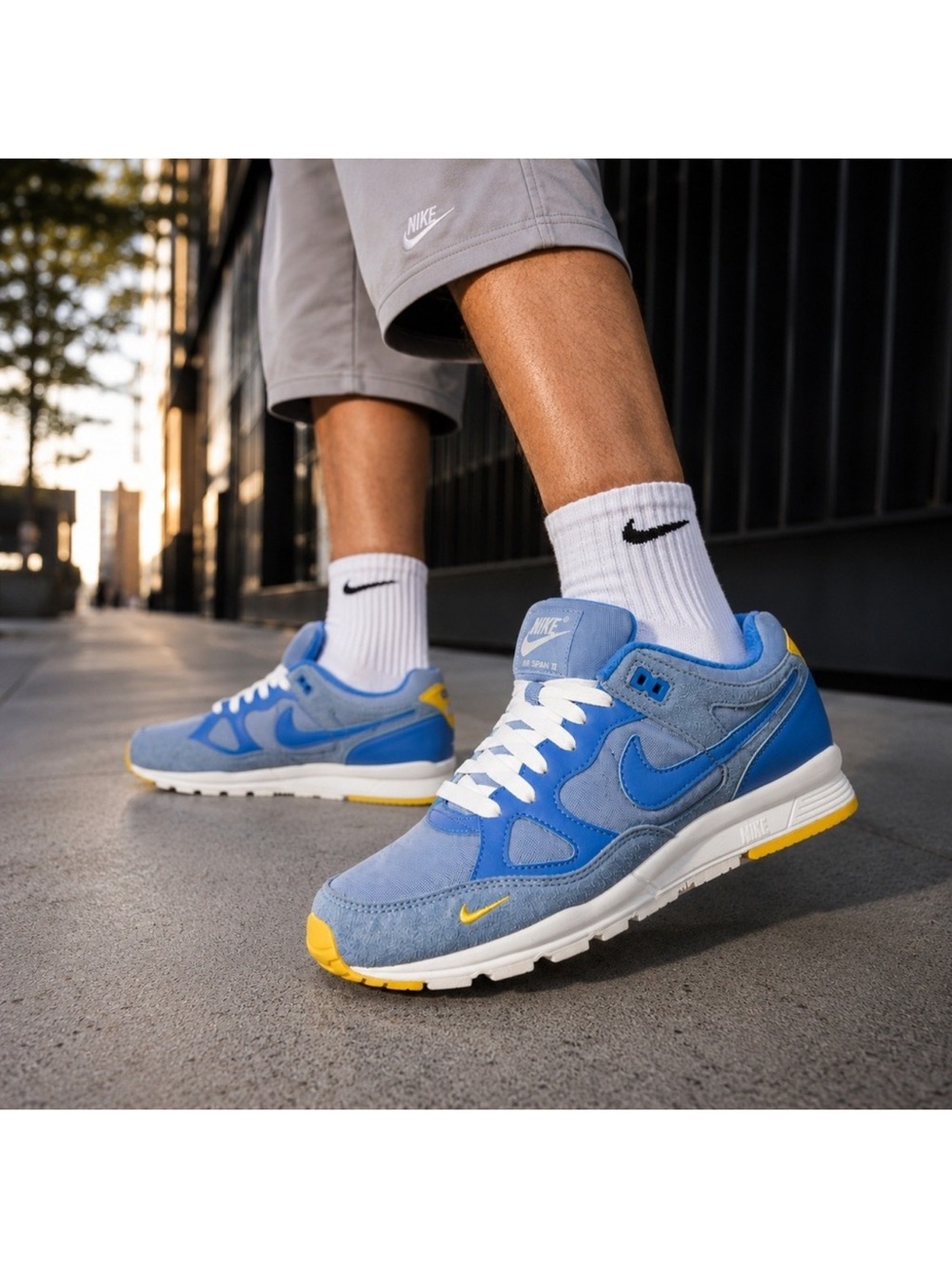 Nike Air Span II Sneakers